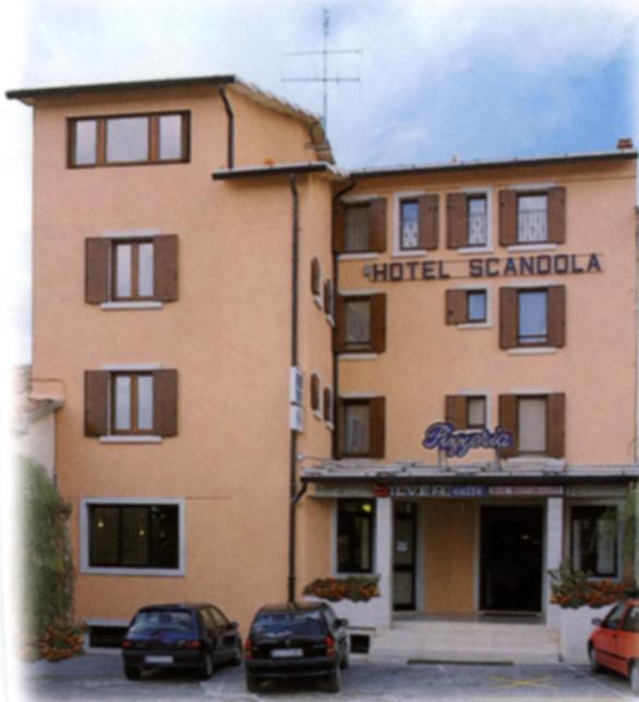Hotel Scandola 보스코 키에사누오바 외부 사진