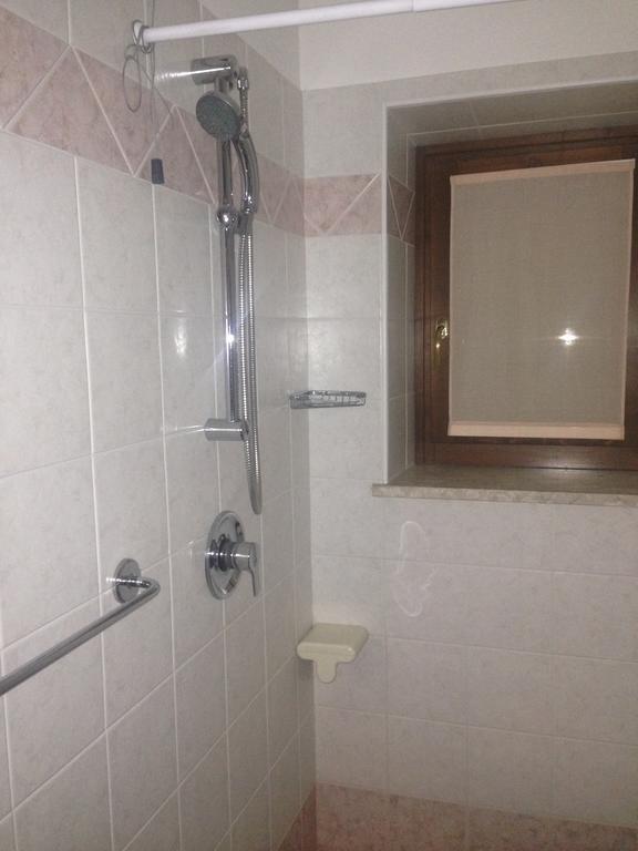 Hotel Scandola 보스코 키에사누오바 외부 사진