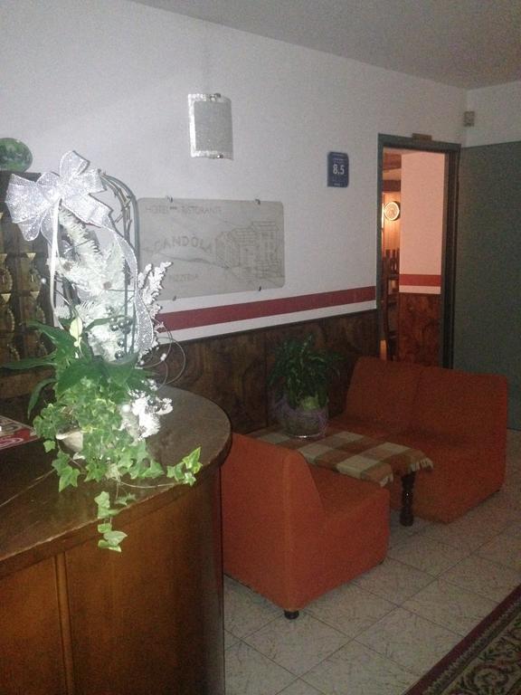 Hotel Scandola 보스코 키에사누오바 외부 사진